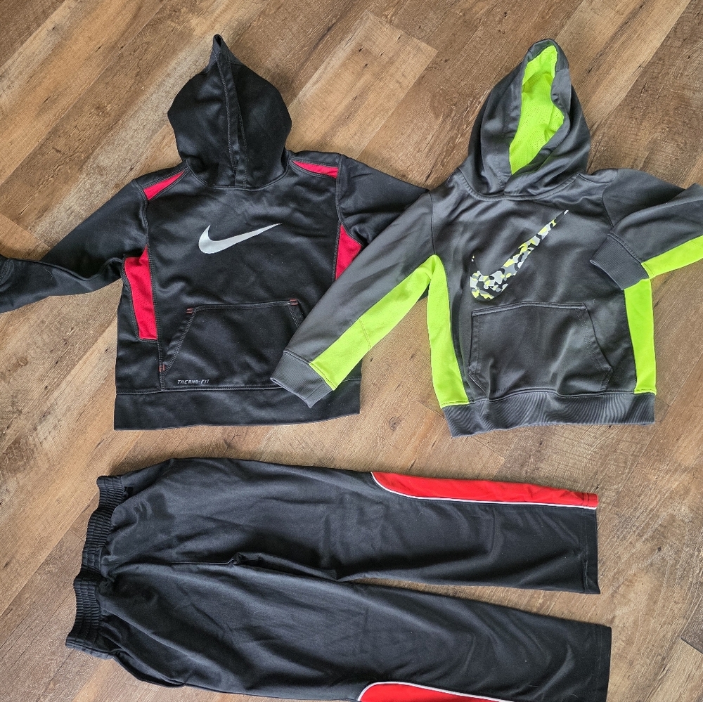 Nike Therma Fit Hoodies X 2 And 1 Pair Of Under Armour Pants All Size 6 Athletic